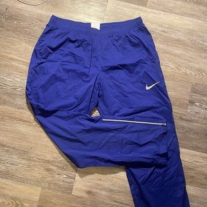 Nike Storm-Fit Pants